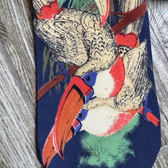 2/$18 SALE! Perry Ellis Handmade Silk Tie Tropical Bird Design Mens Blue Birds - Picture 3 of 8